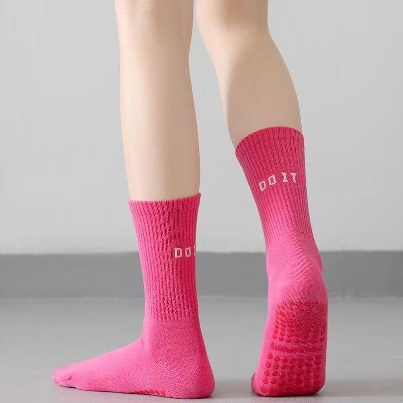 1 para nowych, kolorowych, mod – Sports Socks recenzja i cena
