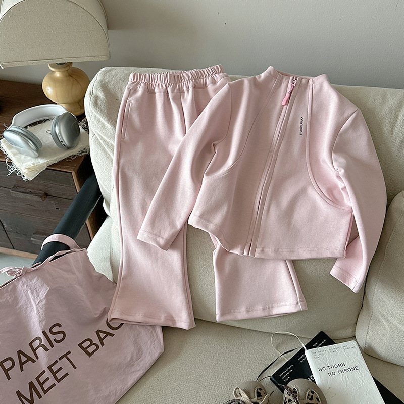 Modny Zestaw Ubranek Sportowyc – Running Gear Kids recenzja i cena